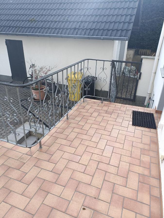 Haus Langert - Einfamilienhaus Mit Terrasse Und Garten Zur Alleinigen Nutzung Baesweiler エクステリア 写真